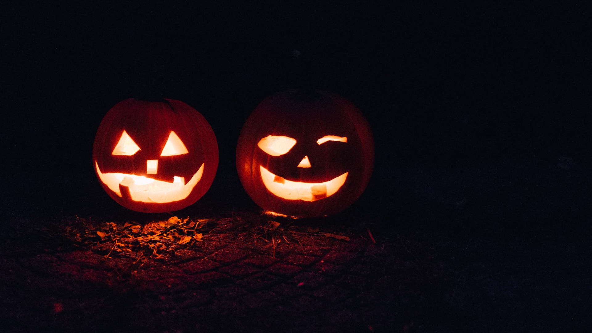 Spooktacular Halloween Date Ideas